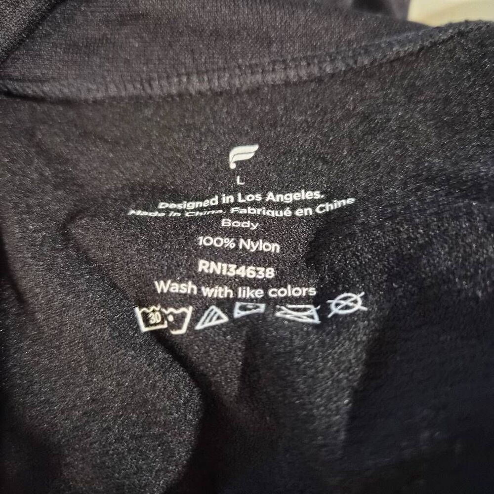 Fabletics 1/4 pullover training day - Picture 6 of 8